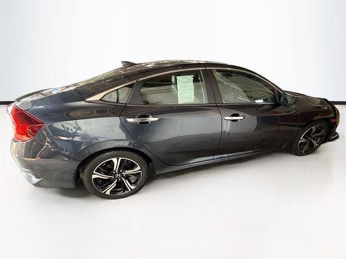 2016 Honda Civic Touring