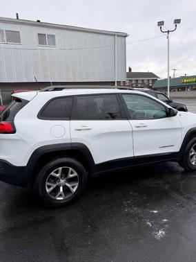 2017 Jeep Cherokee Trailhawk