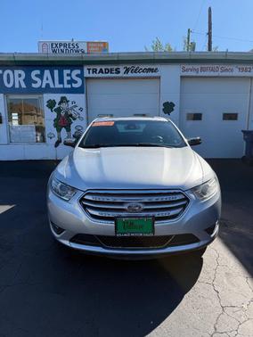2015 Ford Taurus Limited AWD 4dr Sedan