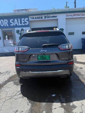 Granite Crystal Metallic Clearcoat 2019 Jeep Cherokee Limited