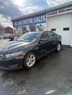2014 Ford Taurus SEL