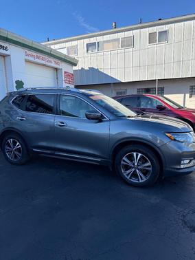 2017 Nissan Rogue SL