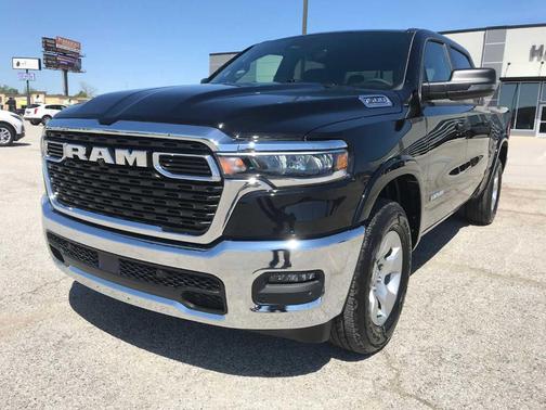 Diamond Black 2026 RAM 1500 Big Horn/Lone Star