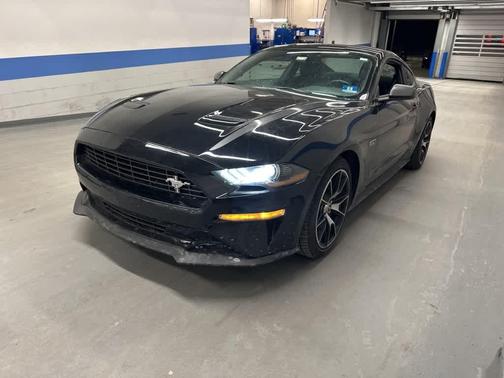 2020 Ford Mustang EcoBoost