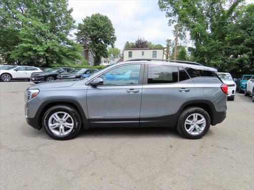 2021 GMC Terrain SLE