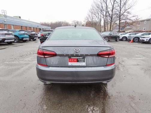 2021 Volkswagen Passat 2.0T S