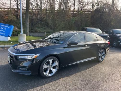 2019 Honda Accord Touring 2.0T
