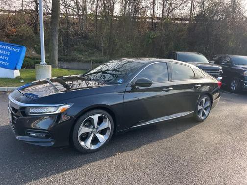 2019 Honda Accord Touring 2.0T