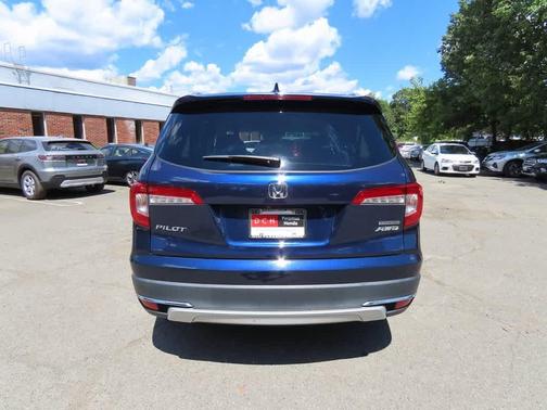2019 Honda Pilot Touring 8-Passenger