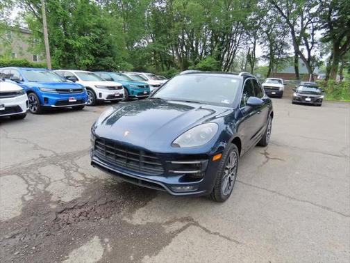 2015 Porsche Macan Turbo
