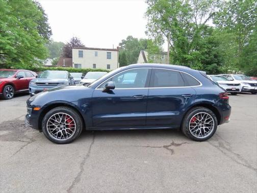 2015 Porsche Macan Turbo