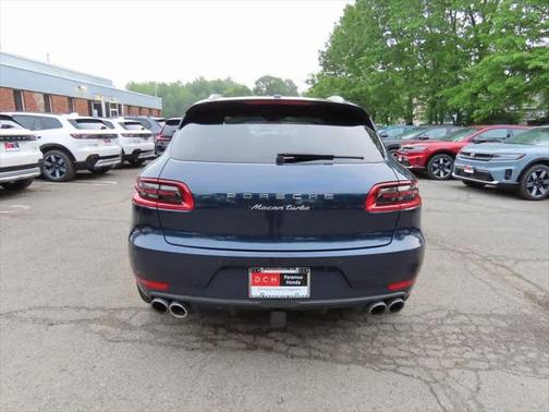 2015 Porsche Macan Turbo