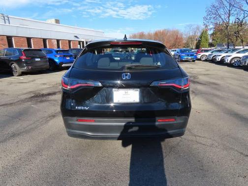 2024 Honda HR-V LX