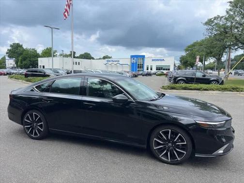 2023 Honda Accord Hybrid Touring