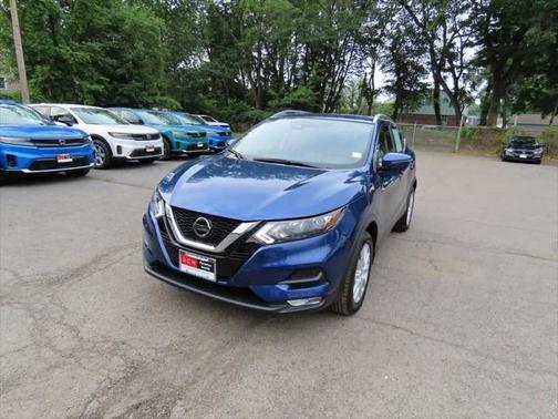 2022 Nissan Rogue Sport SV