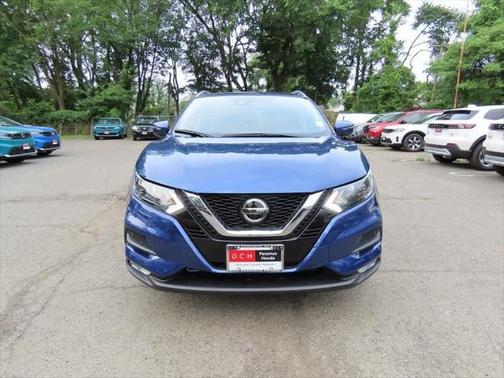 2022 Nissan Rogue Sport SV