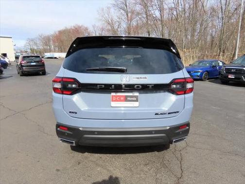 2025 Honda Pilot Black Edition
