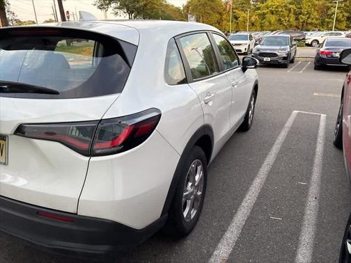 2023 Honda HR-V LX