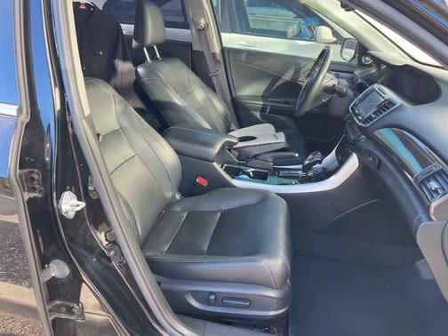 2017 Honda Accord Hybrid Touring