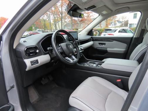 2024 Honda Pilot Elite