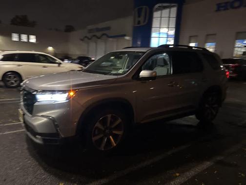 2024 Honda Pilot Elite