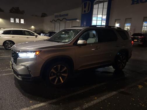 2024 Honda Pilot Elite