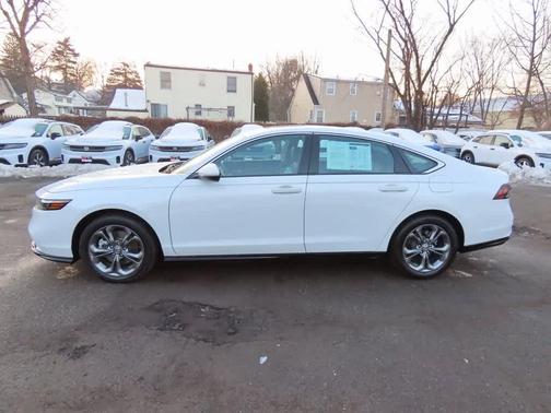 2023 Honda Accord Hybrid 