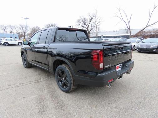2025 Honda Ridgeline Black Edition