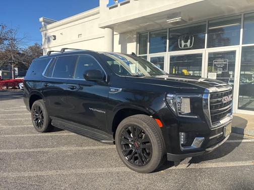 2023 GMC Yukon SLE