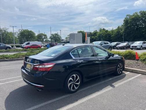 2017 Honda Accord EX