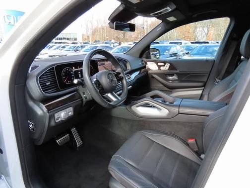 2024 Mercedes-Benz GLS 450 4MATIC