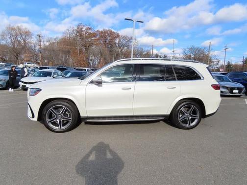 2024 Mercedes-Benz GLS 450 4MATIC
