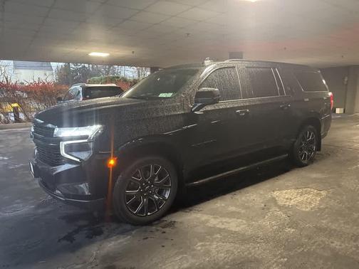 2024 Chevrolet Suburban RST