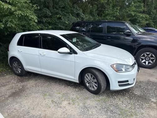 2015 Volkswagen Golf TSI S