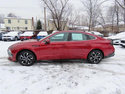 2025 Hyundai SONATA SEL