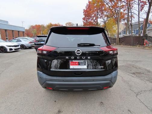 2021 Nissan Rogue S
