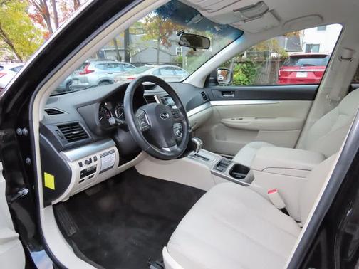 2012 Subaru Outback 3.6R Premium