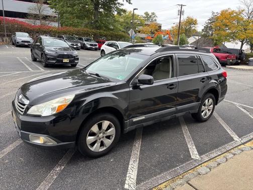 2012 Subaru Outback 3.6R Premium