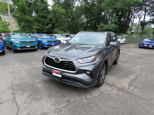 2020 Toyota Highlander XLE
