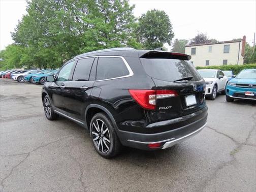 2021 Honda Pilot Touring 7-Passenger