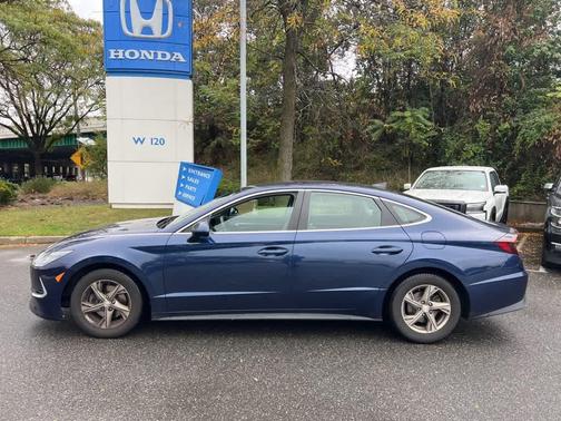 2021 Hyundai SONATA SE