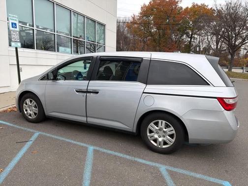 2011 Honda Odyssey LX