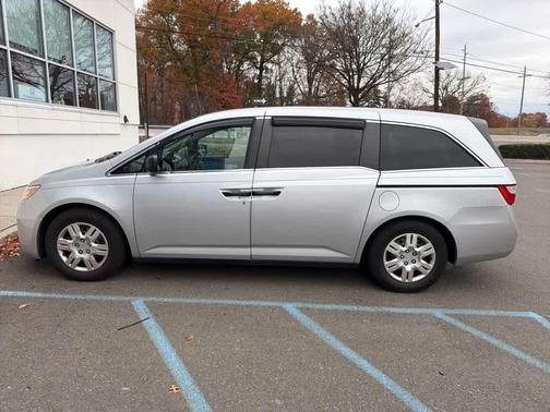 2011 Honda Odyssey LX