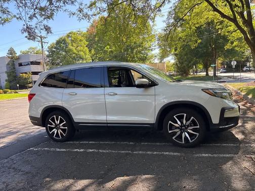 2021 Honda Pilot Touring 7-Passenger