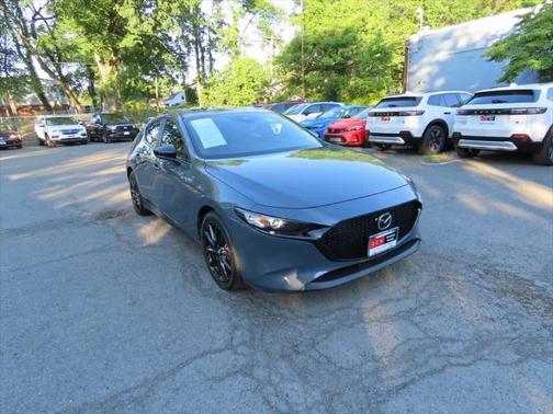 2022 Mazda Mazda3 Carbon Edition