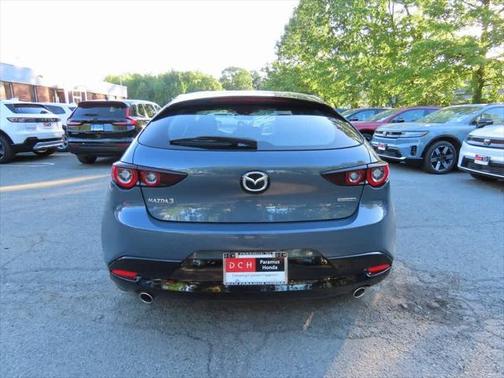 2022 Mazda Mazda3 Carbon Edition