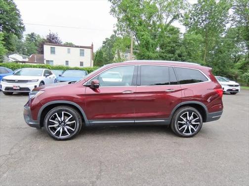 2022 Honda Pilot Touring 7-Passenger