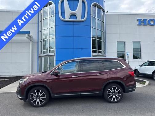 2022 Honda Pilot Touring 7-Passenger