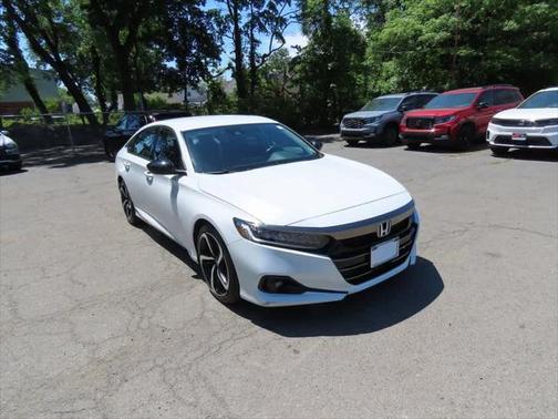 2022 Honda Accord Sport SE