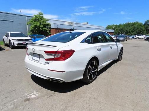 2022 Honda Accord Sport SE